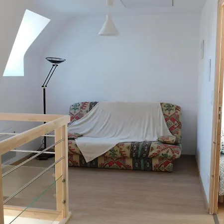 Dans La Baie Du Mont Saint-michel 度假居 *