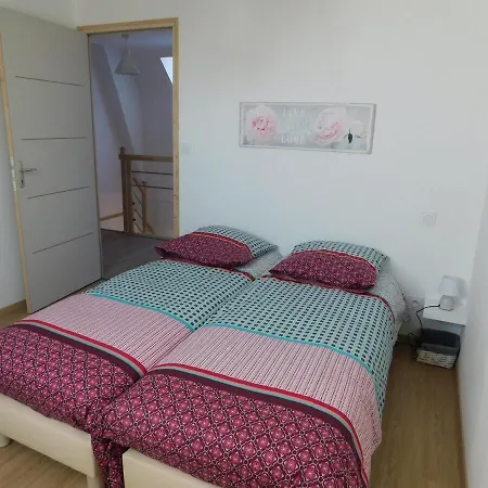 Dans La Baie Du Mont Saint-michel Hébergement de vacances Pontorson