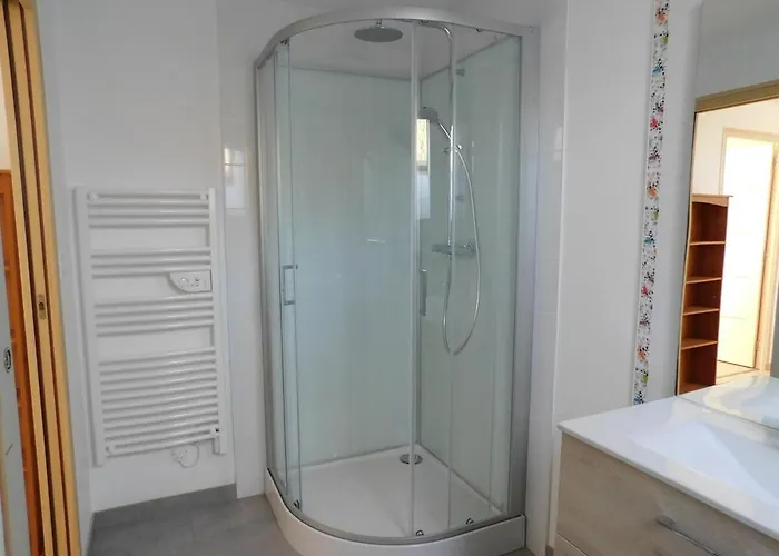 Dans La Baie Du Mont Saint-michel